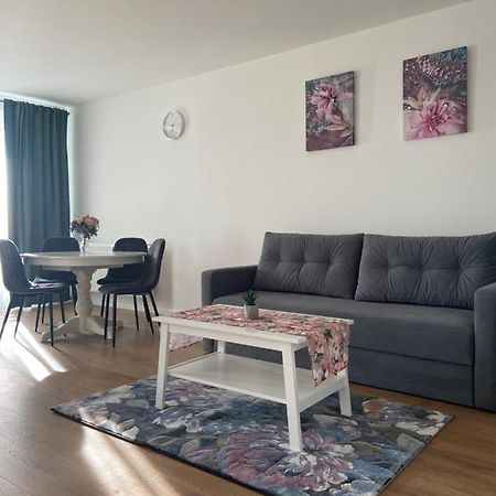 Focus Apartament Floreşti Exterior foto
